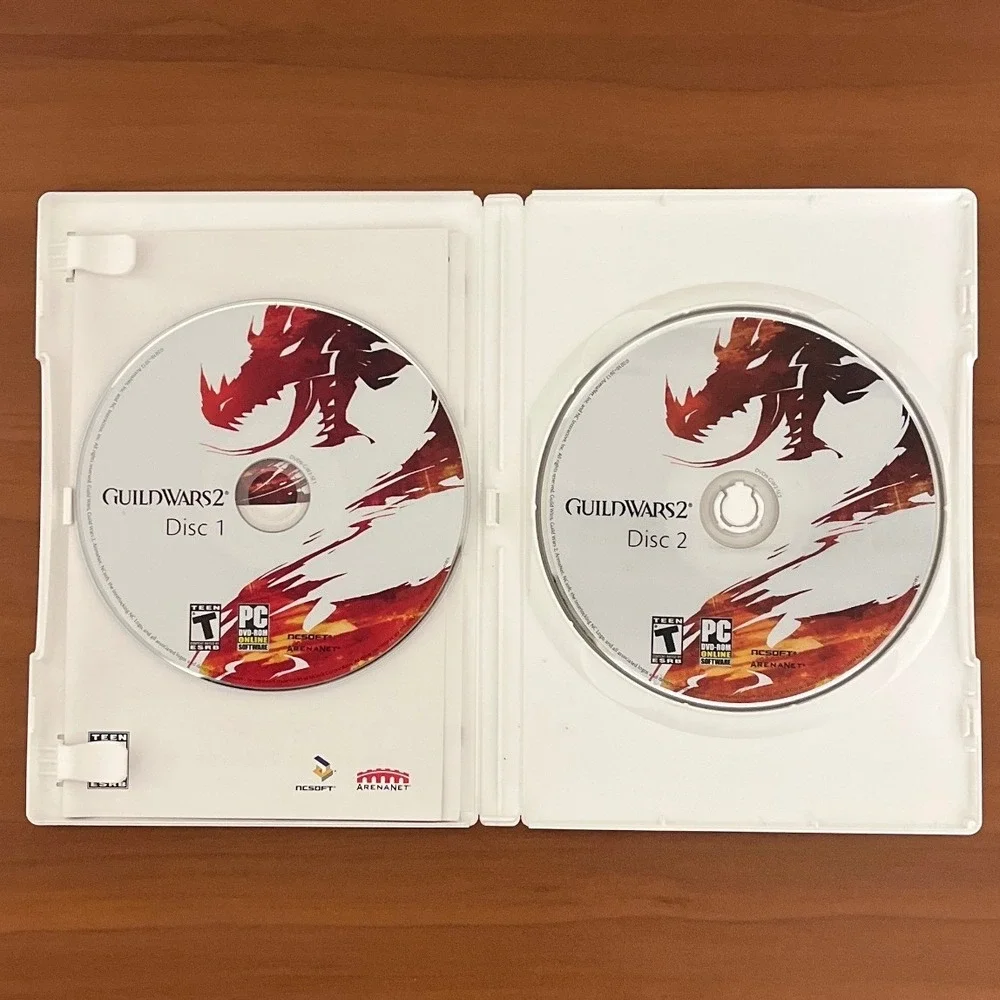 Guild Wars 2 PC DVD-ROM Online Software NCSoft ArenaNet 2-Disc Set with Manual